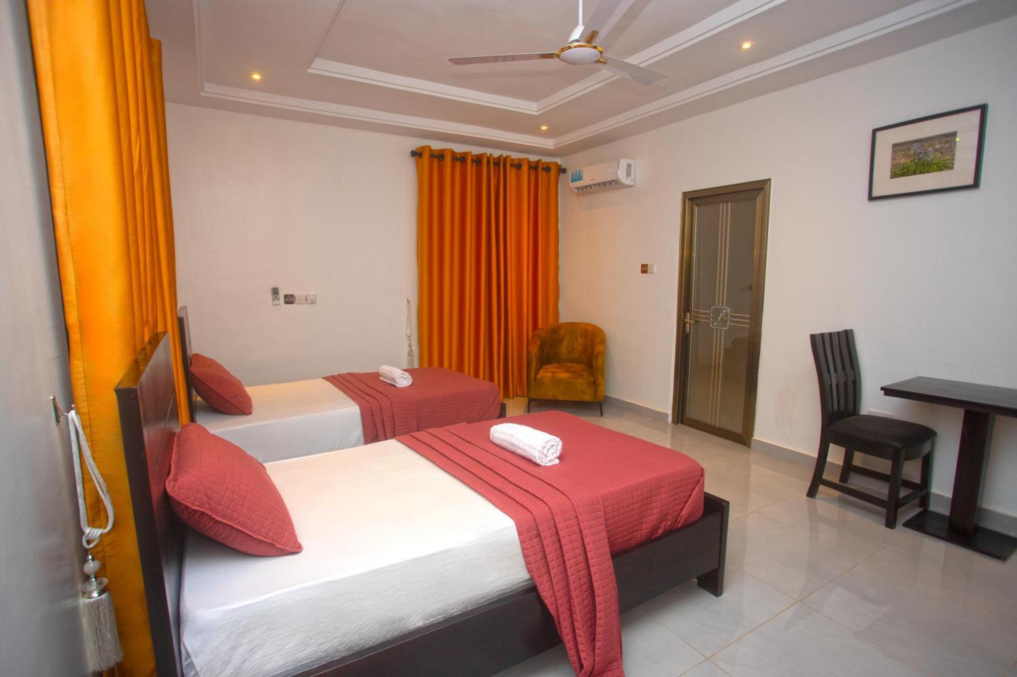 Labev Hotel Kumasi Exterior foto